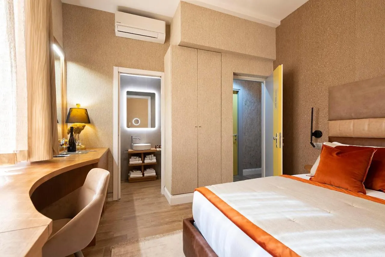 Royal Rooms Corso روما بيت ضيافة