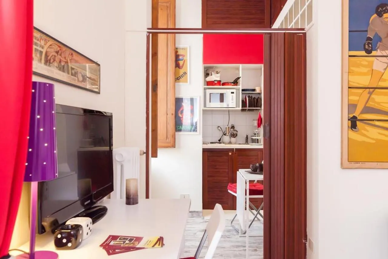 بيت ضيافة Royal Rooms Corso روما